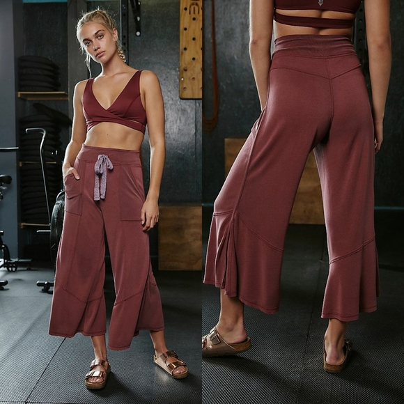 Free People Movement stride on wide leg crop pants